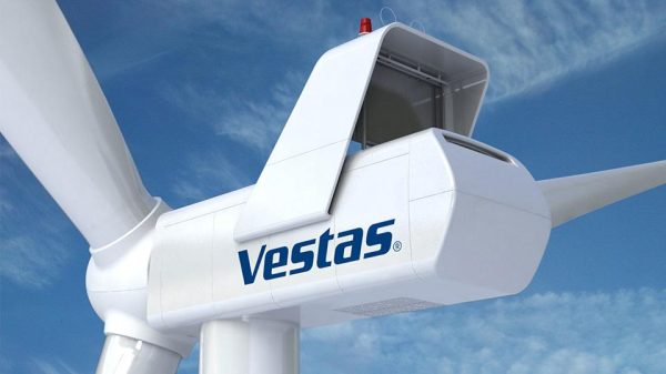 <div style="display:flex;flex-direction:column;align-items:center;text-align:center;gap:2px;"><img src="https://energy-wind.md/wp-content/uploads/2023/04/vestas_logo.webp" style="width:60px;height:60px;object-fit:contain;">Turbine eoliene - Vestas</span></div>